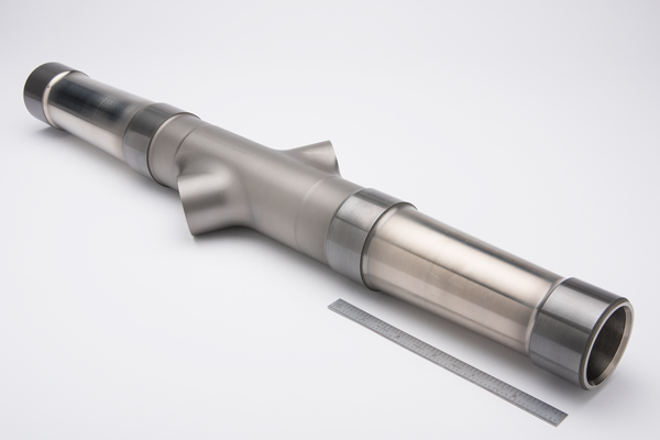 As an example of what we mean by precision, Dearborn routinely holds gundrilling tolerances to a variation of less than .002” up to a bore length of 32’ long. | Dearborn, Inc.